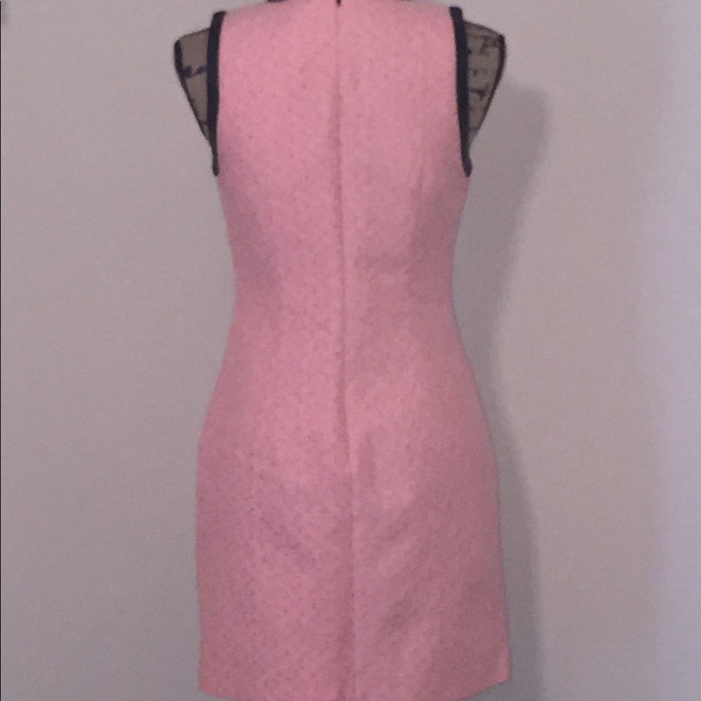 🔥Pink & White Sleeveless Dress - Picture 2 of 2